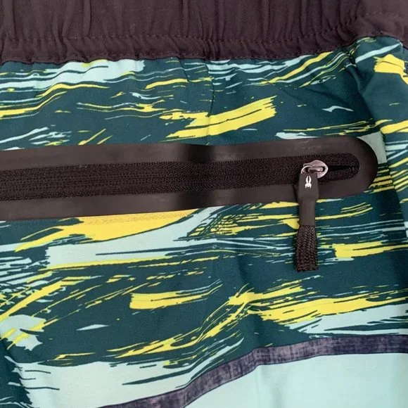 SPYDER Swim Wear For Men in XL - Picture 8 of 9